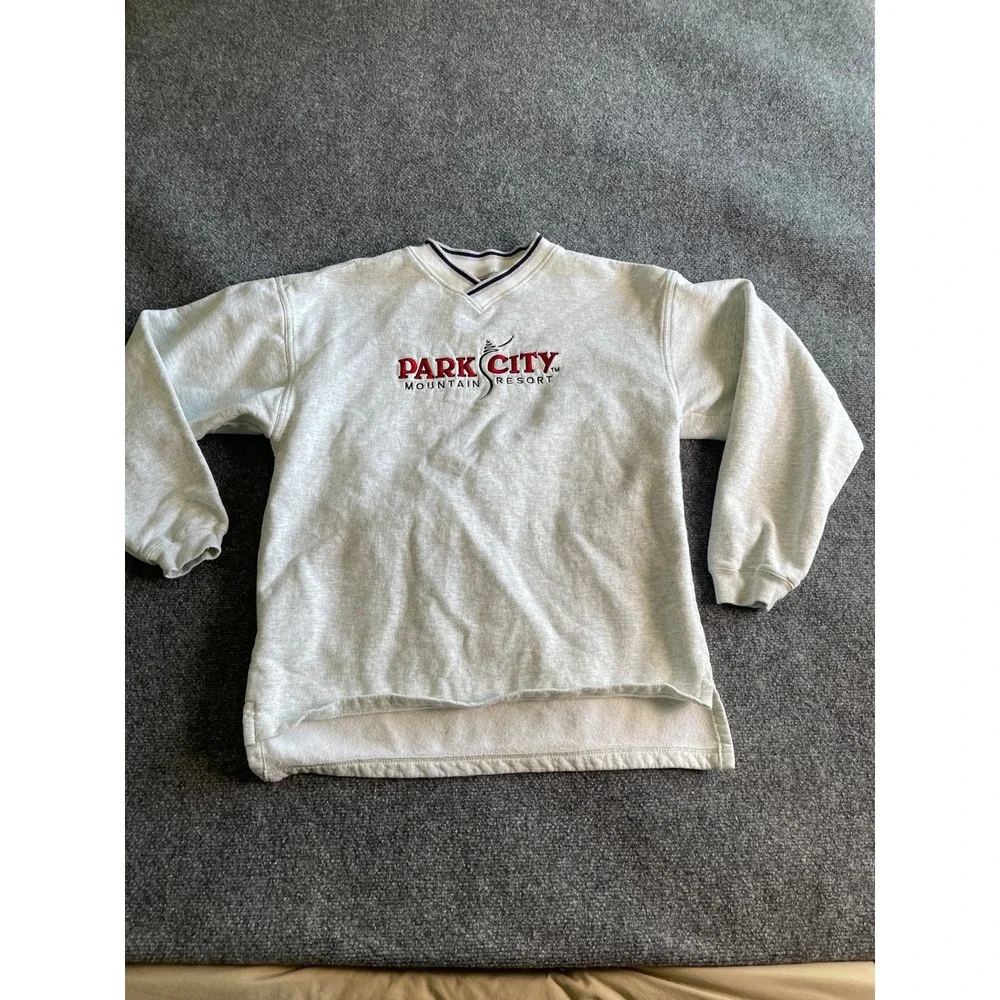 Fruit of the Loom Park‎ City Mountain Resort Sweatshirt Mens Large Gray V-Neck